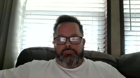 tdhawk87 online show from February 2026 08:14:02 PM