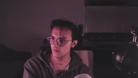 Snapshot of te0__0 chatting on March 2025 06:00:02 AM Teo independent model online show from March 2025 06:00:02 AM