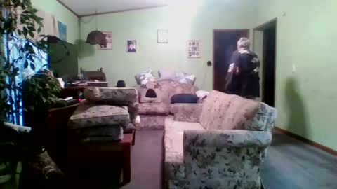 Snapshot of teak4u chatting on December 2024 09:27:01 PM Teak online show from December 2024 09:27:01 PM