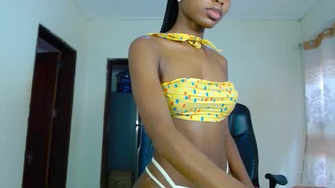 queen online show from October 2025 10:33:01 AM