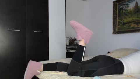 ALICIA--- online show from February 2025 11:41:02 AM