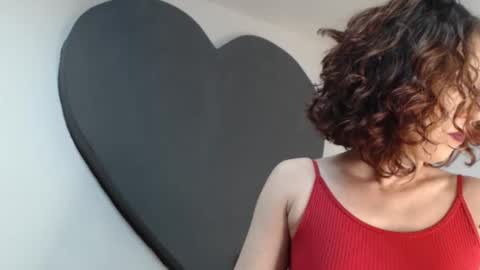 Snapshot of teasexpert4444 chatting on April 2026 05:47:02 AM ALICIA--- online show from April 2026 05:47:02 AM