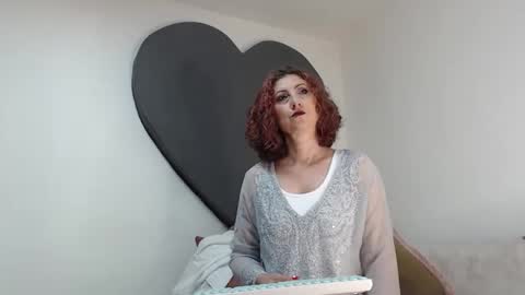 Snapshot of teasexpert4444 chatting on June 2026 05:19:02 AM ALICIA--- online show from June 2026 05:19:02 AM