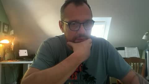 Snapshot of technoboy1975007 chatting on May 2026 02:34:01 PM technoboy1975007 online show from May 2026 02:34:01 PM