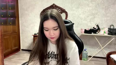 Snapshot of tecnasanz chatting on March 2026 11:38:01 AM Im Techa 3 feet 24 cm height 170 online show from March 2026 11:38:01 AM