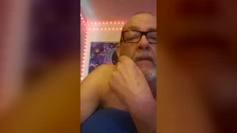 Snapshot of tedestep2 chatting on June 2026 06:33:01 PM tedestep2 online show from June 2026 06:33:01 PM