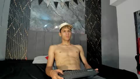 Tedy online show from April 2026 07:39:01 PM