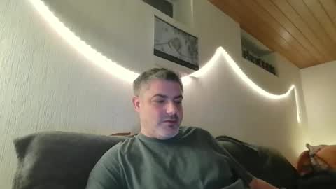 Peter online show from December 2024 06:20:02 PM