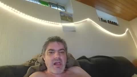 Peter online show from November 2025 07:40:01 AM