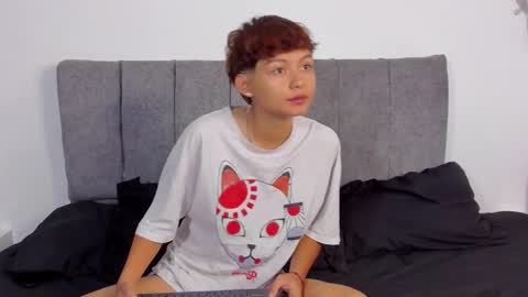 Estefani online show from February 2026 01:11:02 PM