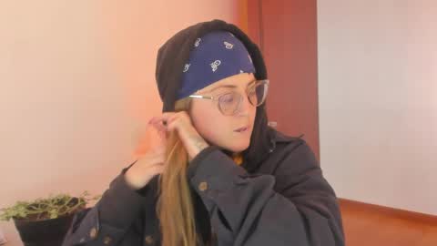 tekila__ online show from May 2026 09:34:02 PM