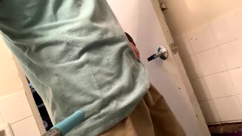 tellias online show from February 2025 04:02:01 PM