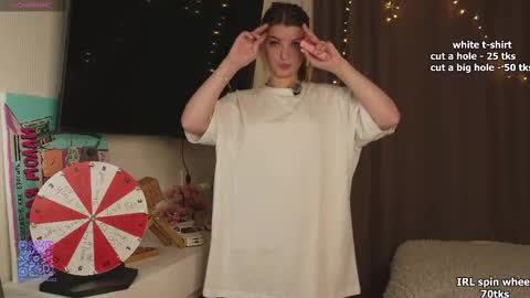 Snapshot of temperaturka chatting on October 2025 03:39:02 AM Sarah online show from October 2025 03:39:02 AM