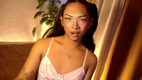 Snapshot of temptation_ashley chatting on June 2026 07:35:02 AM temptation_ashley online show from June 2026 07:35:02 AM