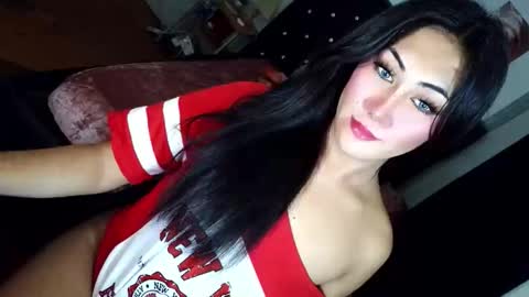 Snapshot of temptationoflust chatting on May 2026 10:11:02 AM Im Dianna DONT FORGET TO FOLLOW ME online show from May 2026 10:11:02 AM