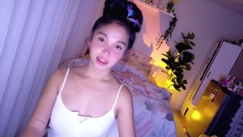 temptessa20 online show from November 2025 02:34:02 PM