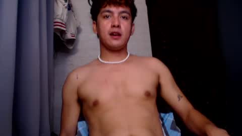 Snapshot of tempting_jon chatting on July 2026 10:43:01 AM tempting_jon online show from July 2026 10:43:01 AM