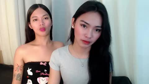 Snapshot of temptmebabyx chatting on May 2026 11:19:01 AM YOGIRL MAXINE online show from May 2026 11:19:01 AM