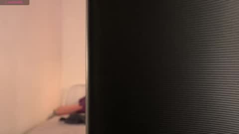 Snapshot of tender_babyy chatting on September 2025 12:27:02 PM Sexy girl Li online show from September 2025 12:27:02 PM