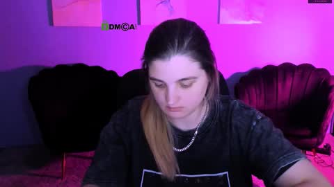 Snapshot of tender_louise chatting on February 2026 09:57:01 PM ur Louise online show from February 2026 09:57:01 PM