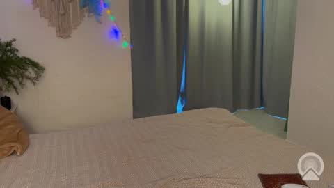 inst r0seamber0 online show from January 2026 01:15:01 PM