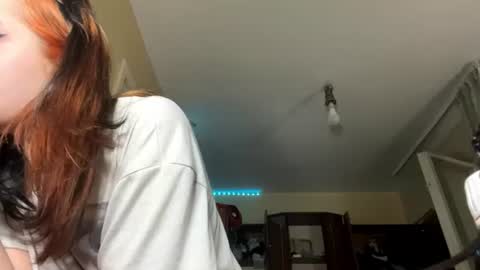 Snapshot of teneshavegar chatting on June 2026 05:38:02 PM Alice online show from June 2026 05:38:02 PM