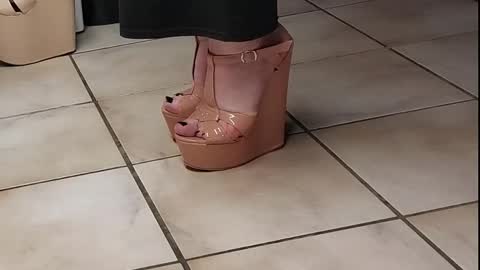 teninchheels online show from March 2025 06:33:02 PM