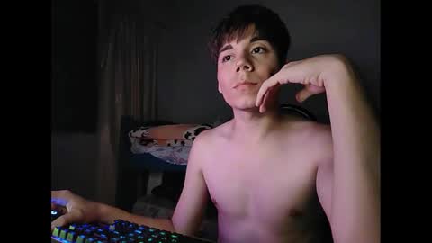 Snapshot of tenshi747 chatting on February 2025 05:24:02 AM tenshi747 online show from February 2025 05:24:02 AM
