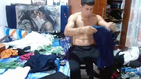 teoyes_ online show from June 2026 01:01:02 AM