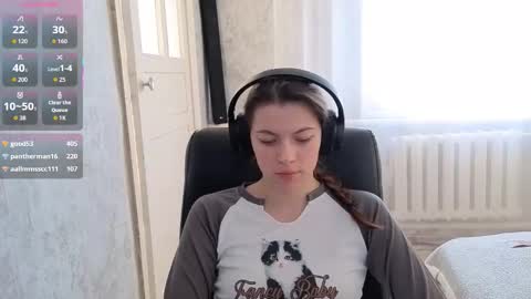 Anny Simpson online show from December 2025 05:02:01 AM