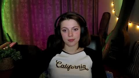 Anny Simpson online show from March 2026 08:37:01 PM