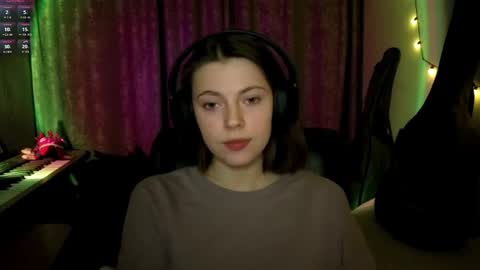 Anny Simpson online show from April 2026 08:06:02 PM