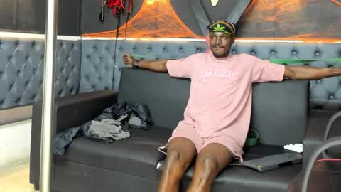 terranze_z online show from November 2025 11:07:02 PM