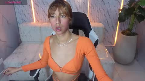 Snapshot of terry_tx chatting on October 2025 12:22:02 PM Online 800 to 1400 online show from October 2025 12:22:02 PM