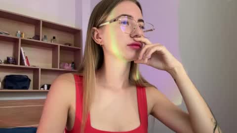 tessa_calmness online show from April 2026 05:11:01 AM