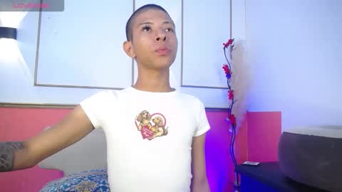 tessachains online show from November 2025 01:51:02 AM