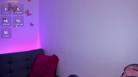 Tessa foxie      online show from August 2026 12:30:01 PM