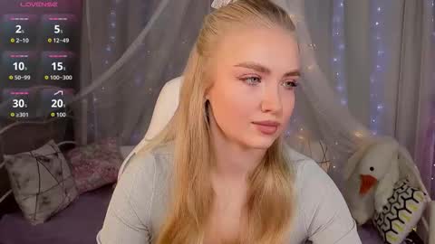 TessaHamilton online show from January 2026 07:14:01 AM