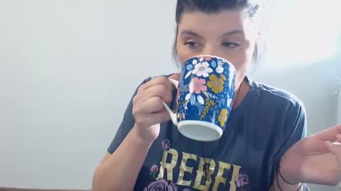 naughty tess online show from February 2025 09:00:02 AM