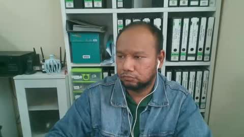 yours online show from December 2024 04:22:01 AM