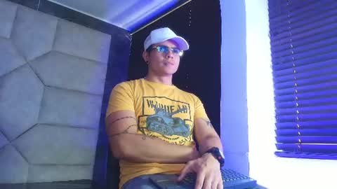 Snapshot of tette_valentine chatting on August 2026 06:57:02 PM tette_valentine online show from August 2026 06:57:02 PM