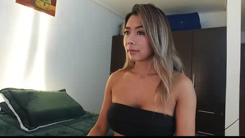 Snapshot of texas_curvykitten chatting on May 2026 11:37:01 AM texas_curvykitten online show from May 2026 11:37:01 AM