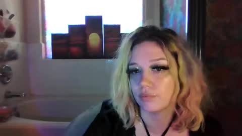 Snapshot of texaspregogrllll chatting on May 2026 01:27:01 PM TEXASGIRLLLL online show from May 2026 01:27:01 PM