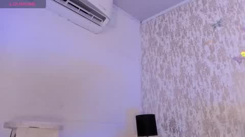 teylor_lovee online show from February 2026 09:03:02 PM