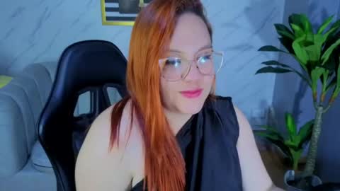 Snapshot of tezzaniut_t chatting on April 2026 01:42:02 AM tezzaniut_t online show from April 2026 01:42:02 AM