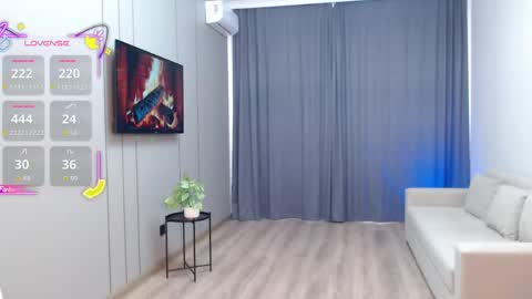 Snapshot of thaibooo chatting on April 2026 04:04:01 AM thaibooo online show from April 2026 04:04:01 AM