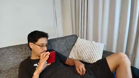 Snapshot of thaisadara24 chatting on May 2026 11:01:04 PM T H A I S online show from May 2026 11:01:04 PM