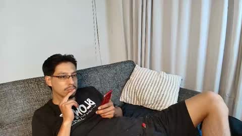 Snapshot of thaisadara24 chatting on May 2026 12:29:02 AM T H A I S online show from May 2026 12:29:02 AM