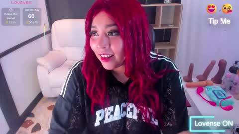 Thalia online show from November 2025 05:10:02 AM