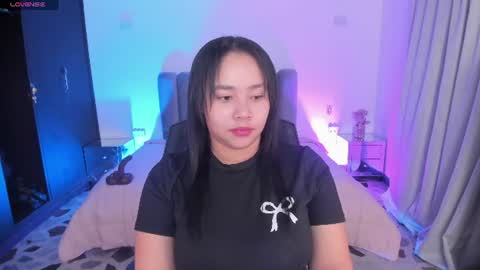 Snapshot of thaliabrooks_ chatting on June 2026 04:57:01 AM Thalia online show from June 2026 04:57:01 AM